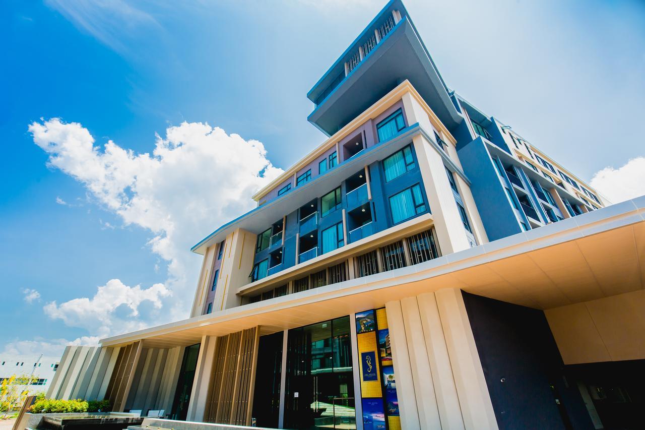 The Aristo By Holy Cow, 4-Br Loft, 150 M2, Pool View Aparthotel Pantai Surin Luaran gambar